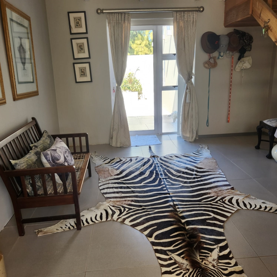 3 Bedroom Property for Sale in Stilbaai Oos Western Cape